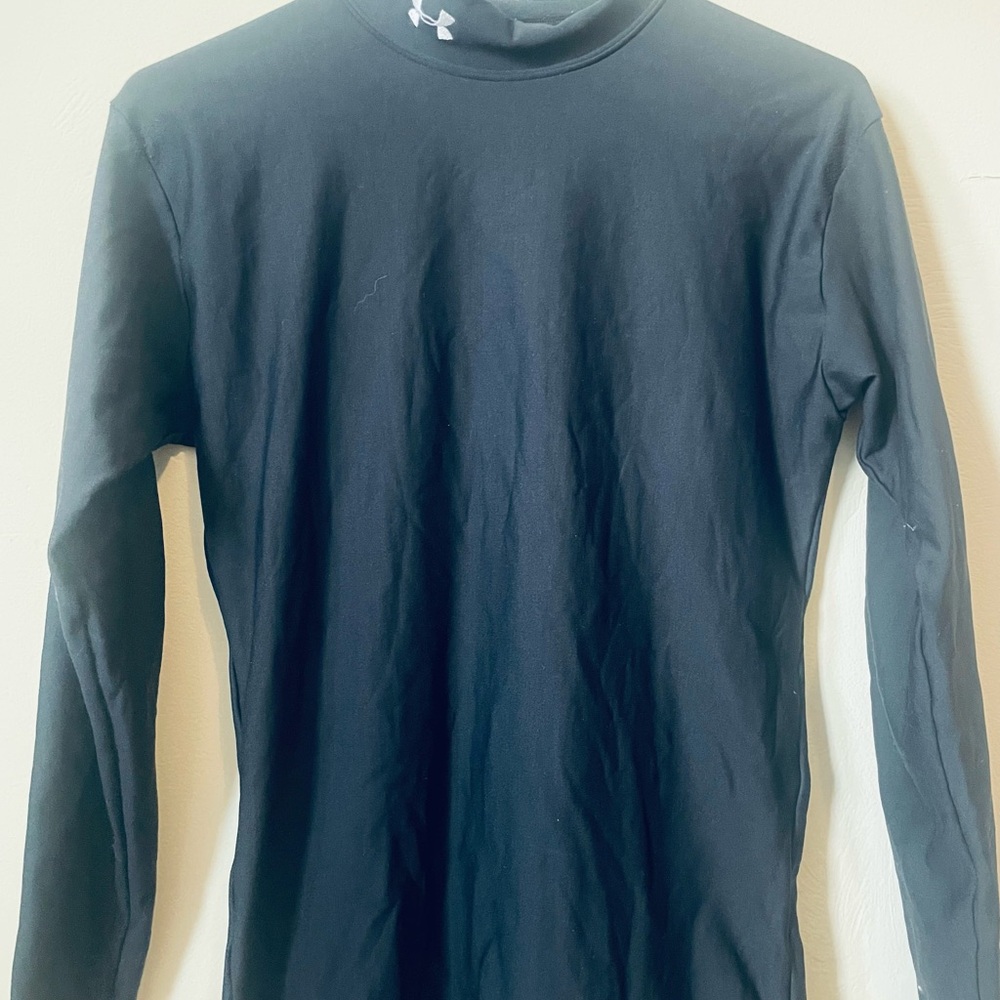 Under Armour Men's Black Long Sleeve Shirt